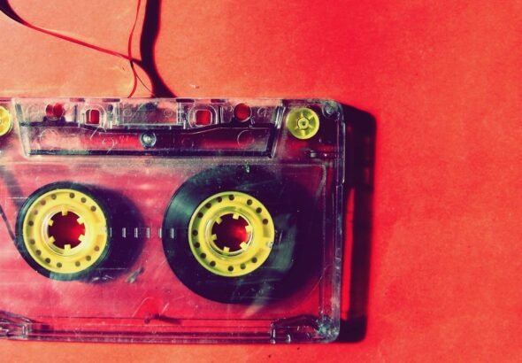 music-technology-vintage-retro-red-color-1029201-pxhere.com